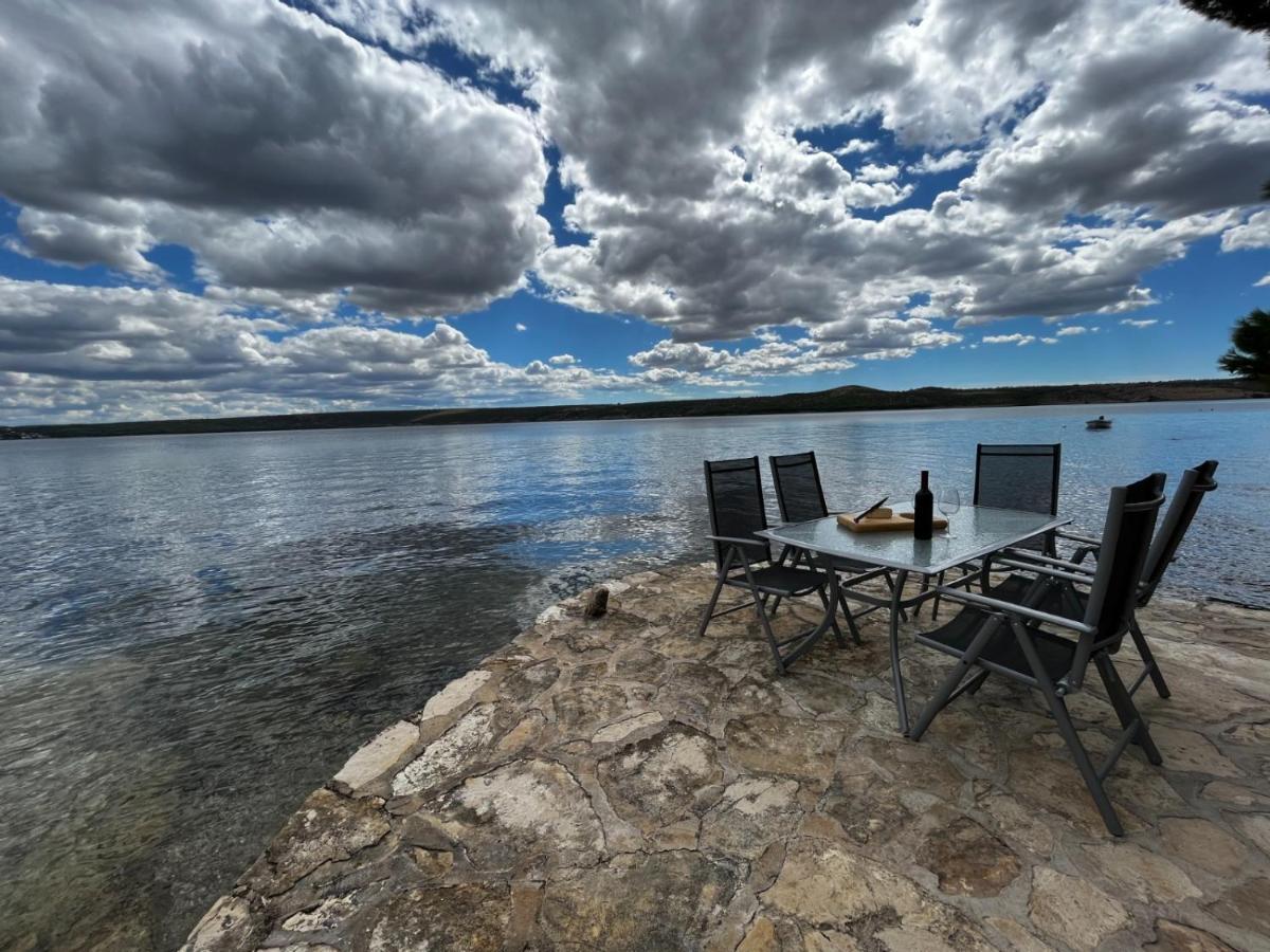 Beach House Suzi Поседар'є Екстер'єр фото